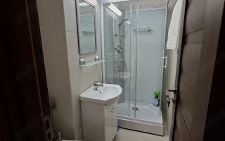 Inchiriez garsoniera vis a vis de Athenee Palace nou renovata - Poză 6