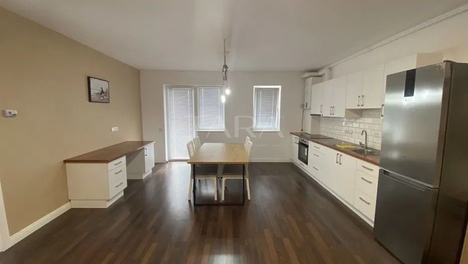 Apartament 2 camere, zona Vivo - Poză 1