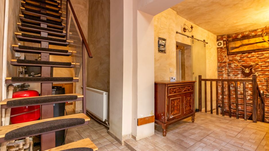 Casa cu identitate, farmec de epoca | Marasesti | Unirii - Poză 13