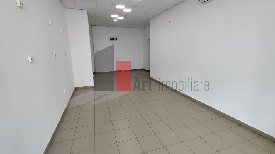 Spatiu comercial de inchiriat in zona Pantelimon - Poză 1