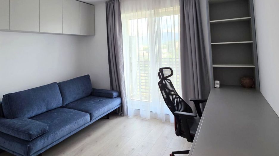 Apartament 3 camere de închiriat vedere spectaculoasă spre Tâmpa Qualis Coresi - Poză 11