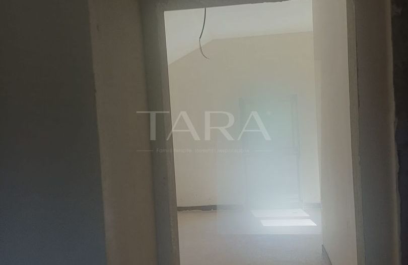 Duplex semifinisat în Mănăștur, 122 mp utili, teren 250 mp, 4 camere. - Poză 8