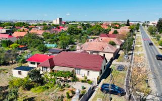 Casa individuala 4 camere cu teren in Giarmata- str Morii - Poză 10