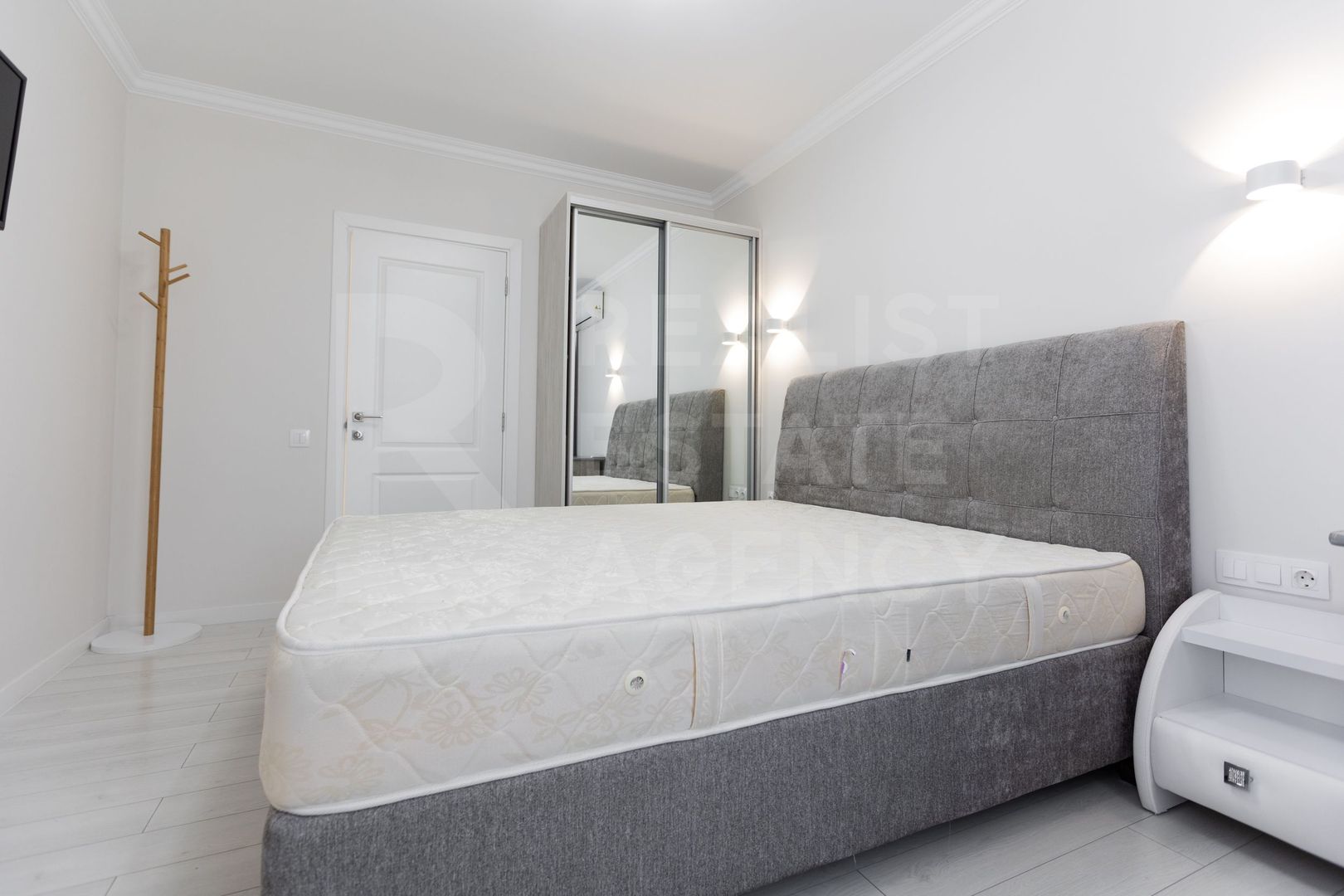Chirie, apartament, 2 camere, str. Caşu Gheorghe, Centru - Poză 4