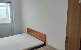 4 camere – 3 min UMF – ultracentral – 3 dormitoare separate – 790 € - Poză 3