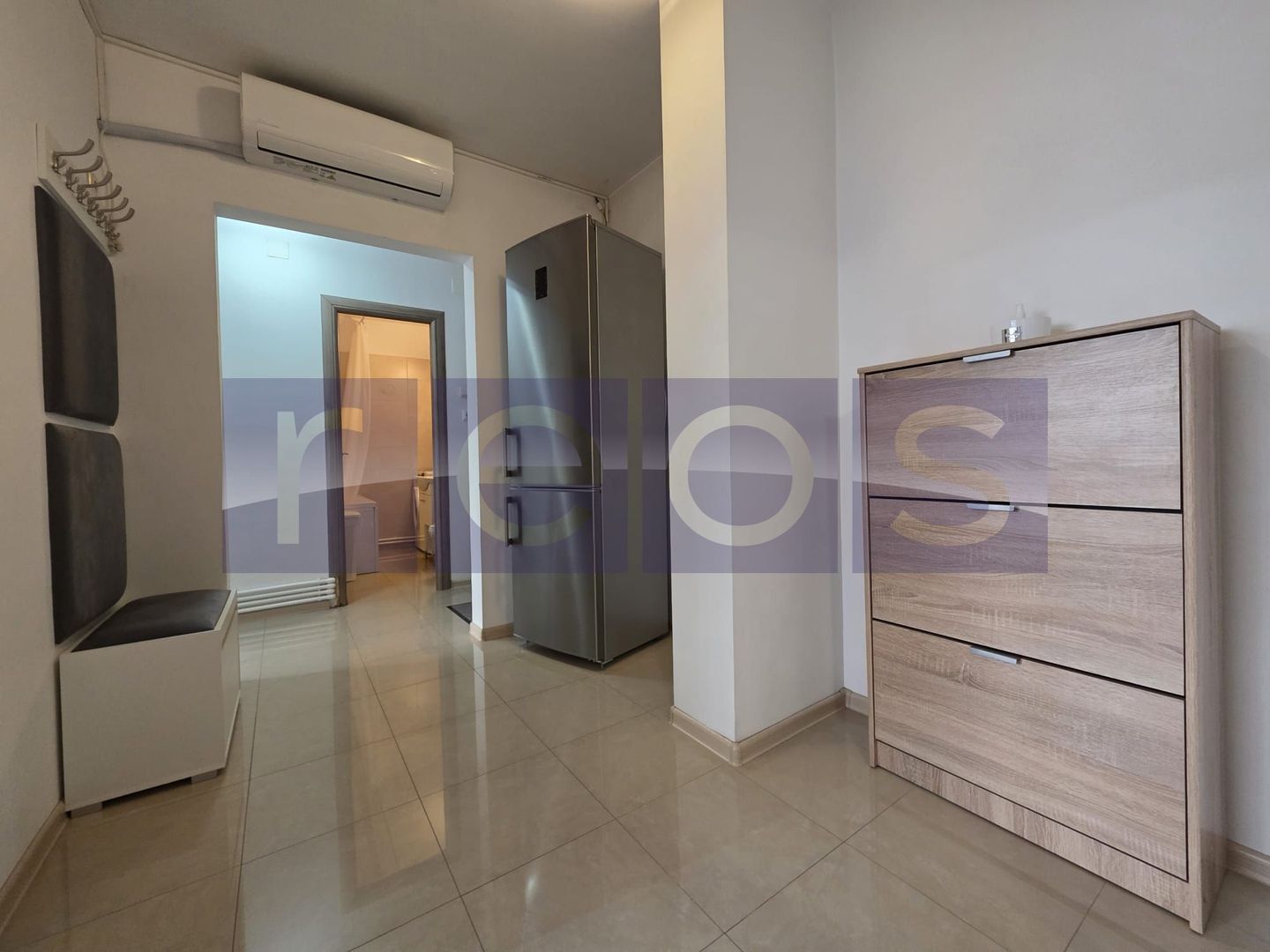 VANZARE -2 CAMERE -DECOMANDAT -PARCARE -CENTRALA PROPRIE - Poză 11