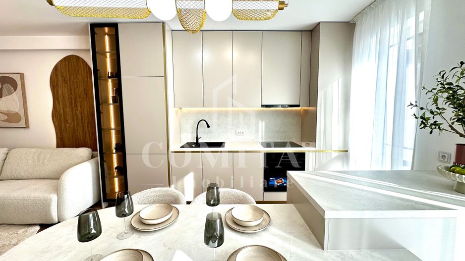 Apartament ultrafinisat | Etaj intermediar | Zona str Tineretului - Poză 4