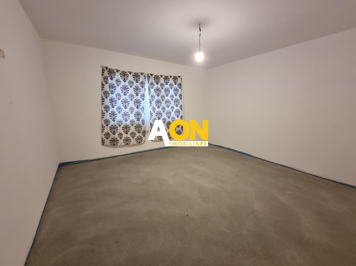 Casa Individuala 6 Camere, Zona Barabant - Poză 9