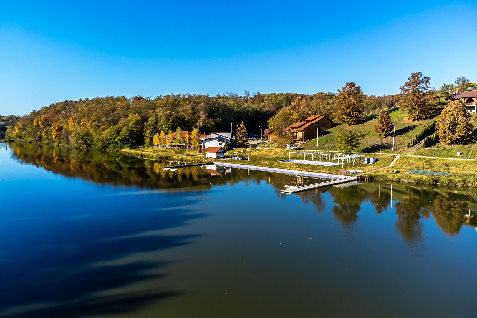 Afacere la cheie turism și producție - Poză 8