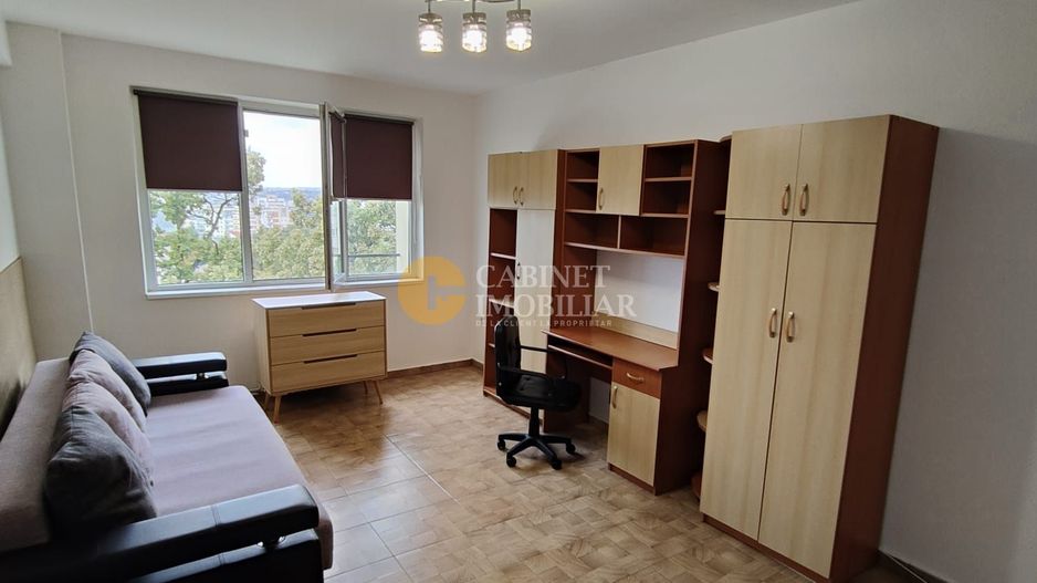 PIATA UNIRI - 2 CAMERE DECOMANDAT - ETAJ INTERMEDIAR - Poză 1