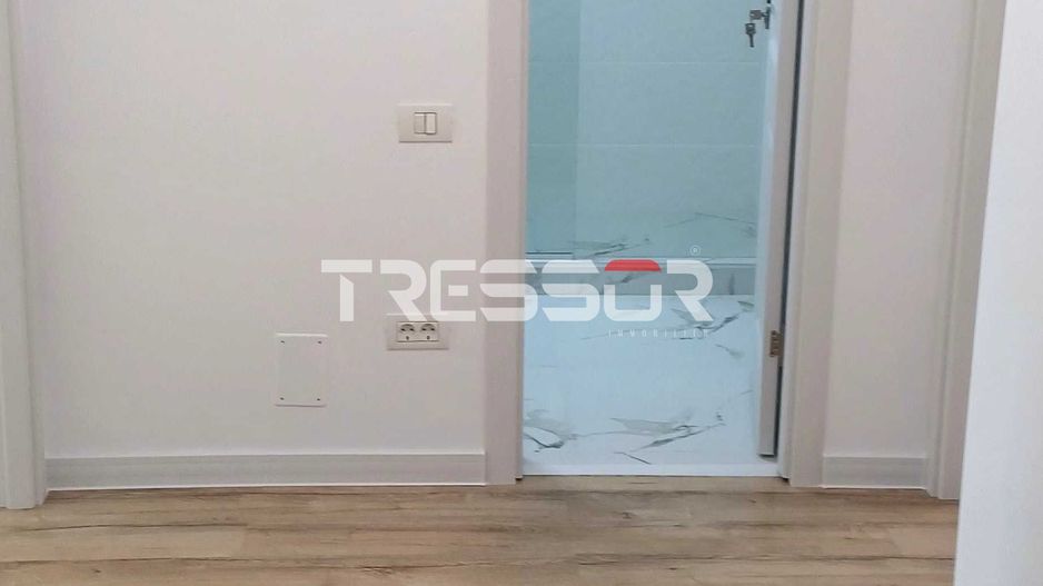 Apartament 2 camere decomandat, complet renovat, Trocadero - Poză 4