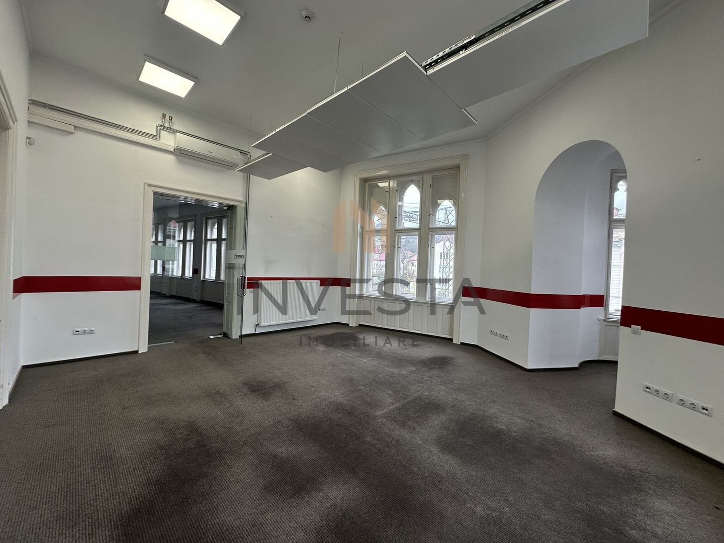 Spatiu de birouri 62mp Ultracentral! Cladire istorica! Renovat complet - Poză 4