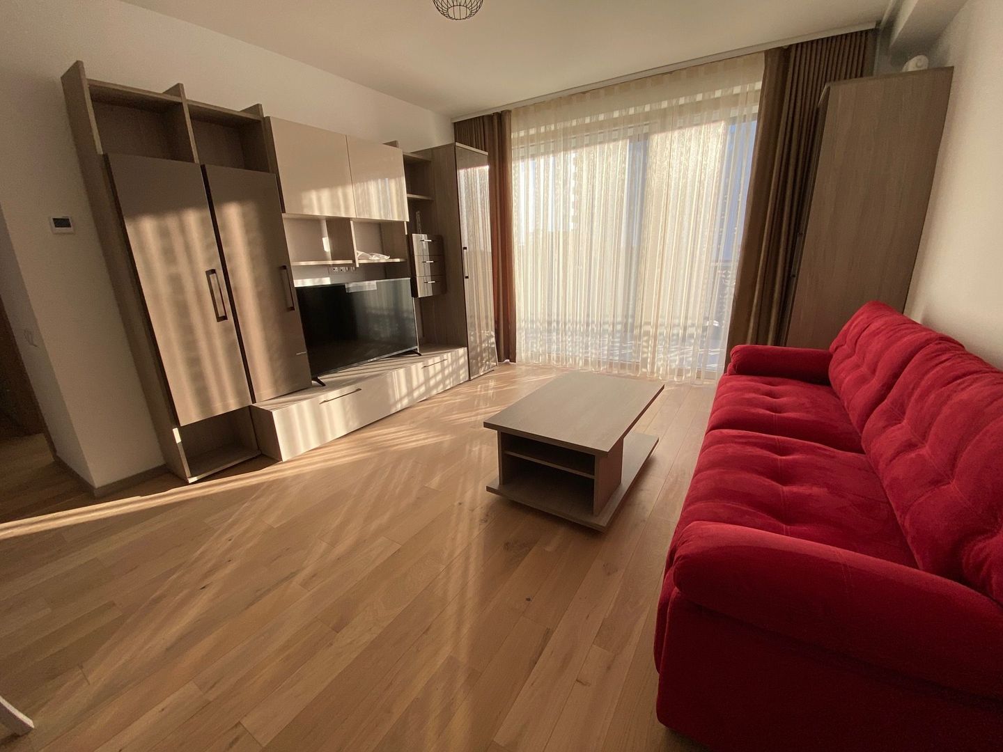 Apartament bloc nou 3 camere - parcare subterana - Poză 3