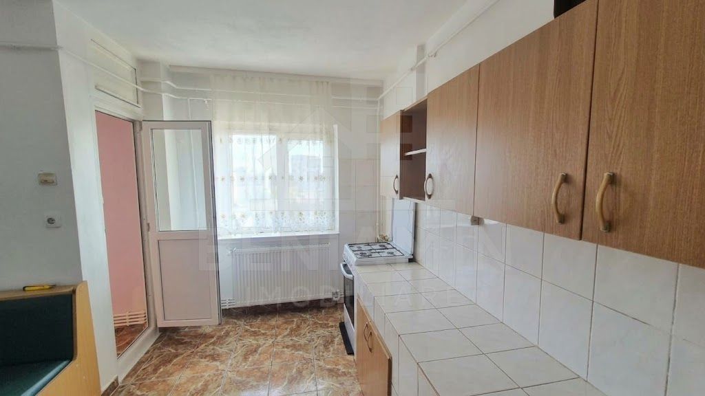 3 camere decomandat-73MP- Centrala Termica-Aer Conditionat-Mcdonalds - Poză 6