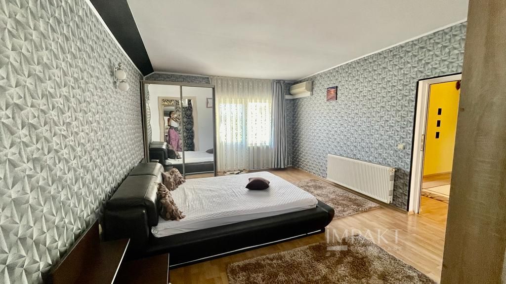 Casa deosebita cu 7 camere si piscina exterioara in cartierul Zorilor - Poză 14