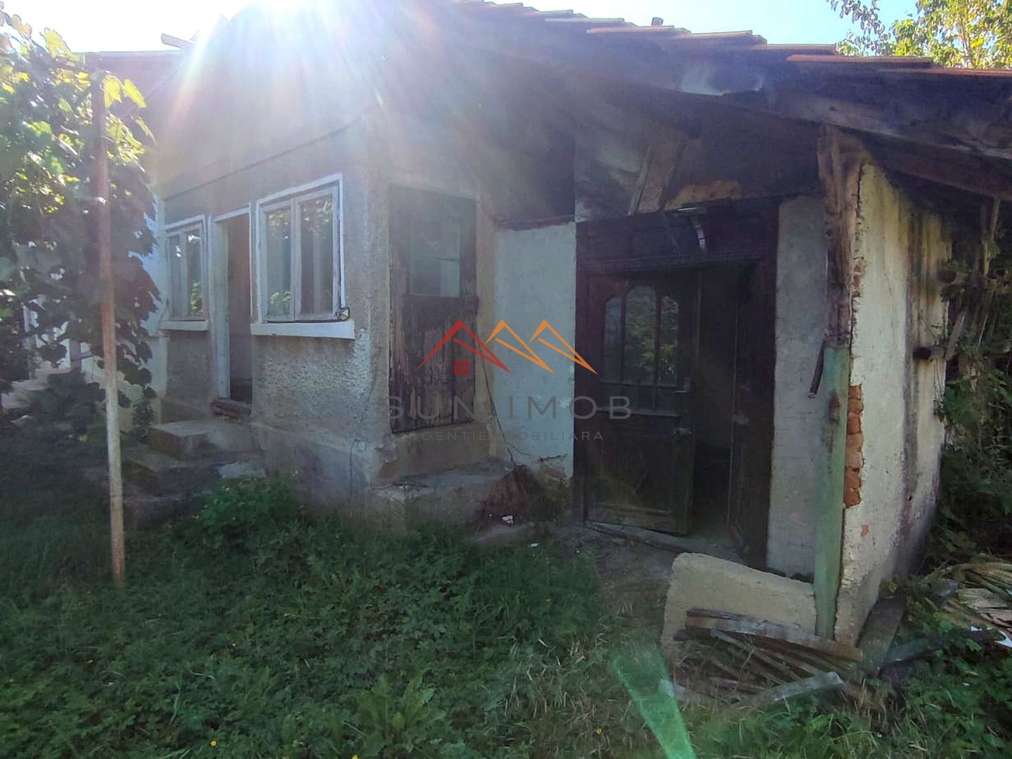 CASĂ DE VÂNZARE | 1.486 MP TEREN | URLETA - Poză 2