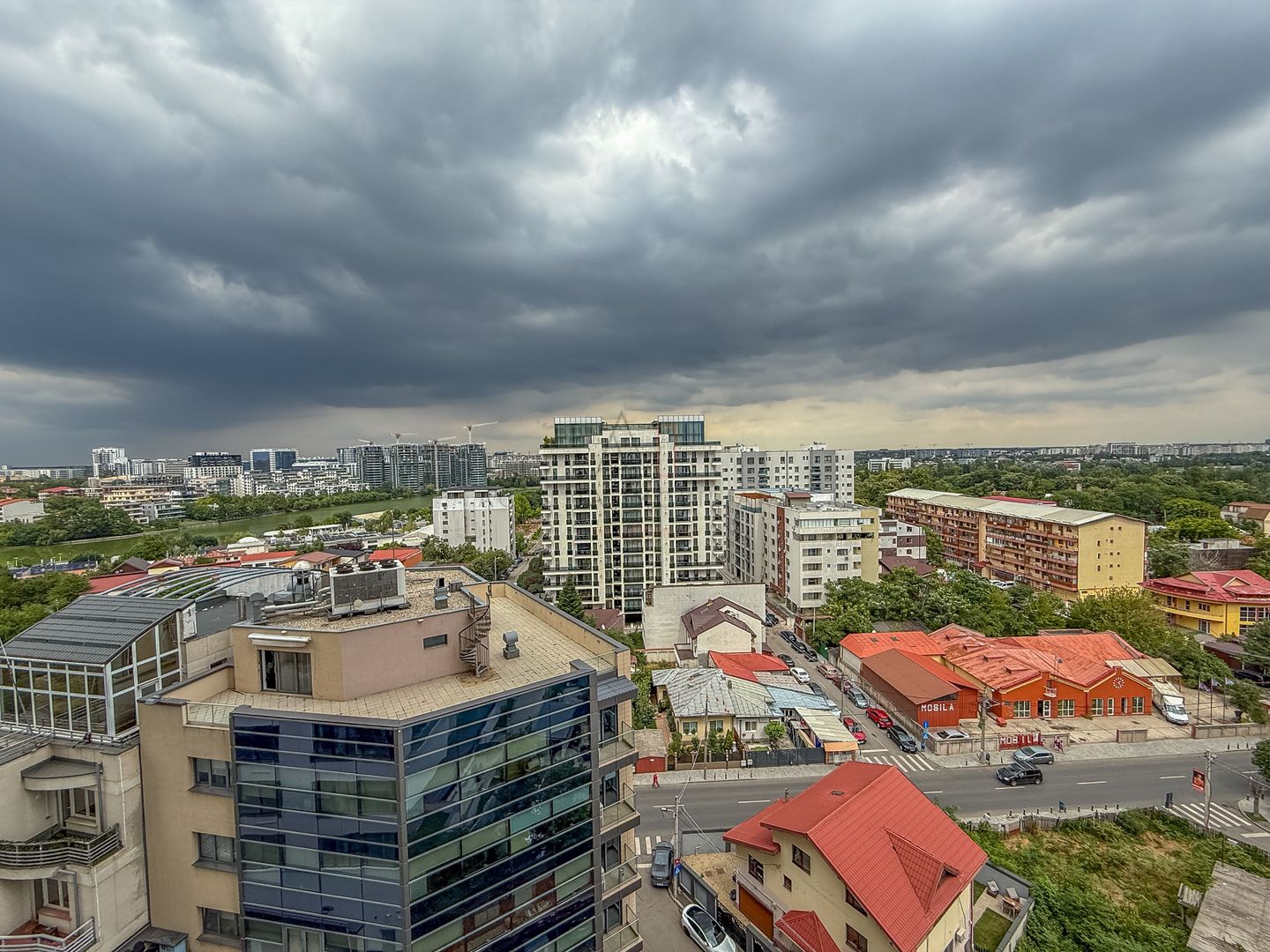2 camere l Floreasca l vedere spre lac - Poză 7