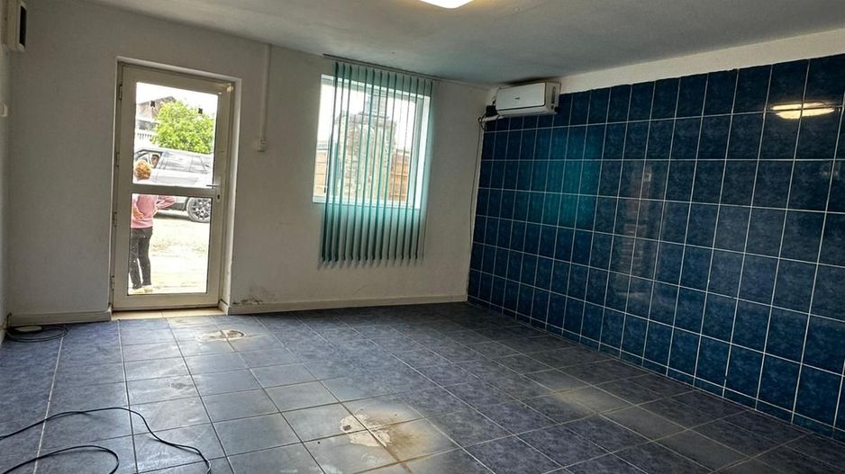 Spatiu Comercial Bucurestii Noi 5min Metrou Laminorului Birouri Garaj - Poză 1