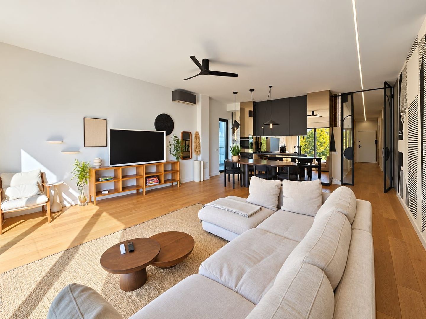 Rent I Premium 3-Room Apartment | Lake View | 100 sqm - Poză 4