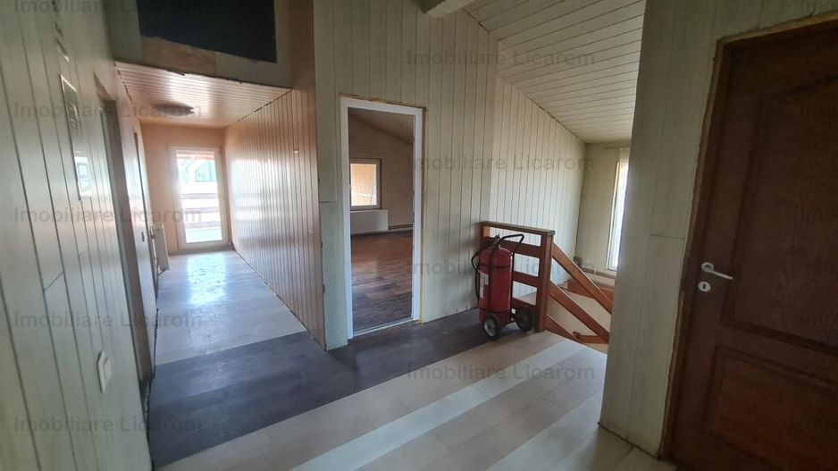 Proprietate in Cristian cu trei constructii+o fundatie,450000euro - Poză 40