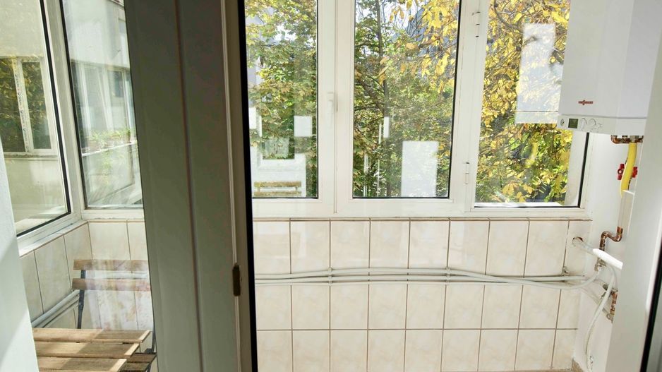 Apartament 2 camere, Aviatiei, centrala  proprie, etaj 1, metrou 5 min - Poză 9