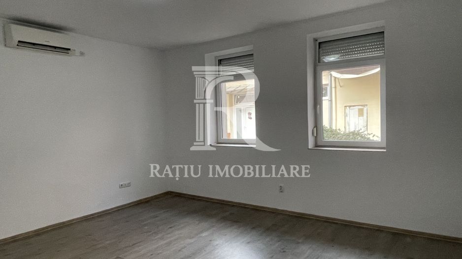 Spațiu birou/cabinet de inchiriat  | Ultracentral  | Oradea - Poză 4