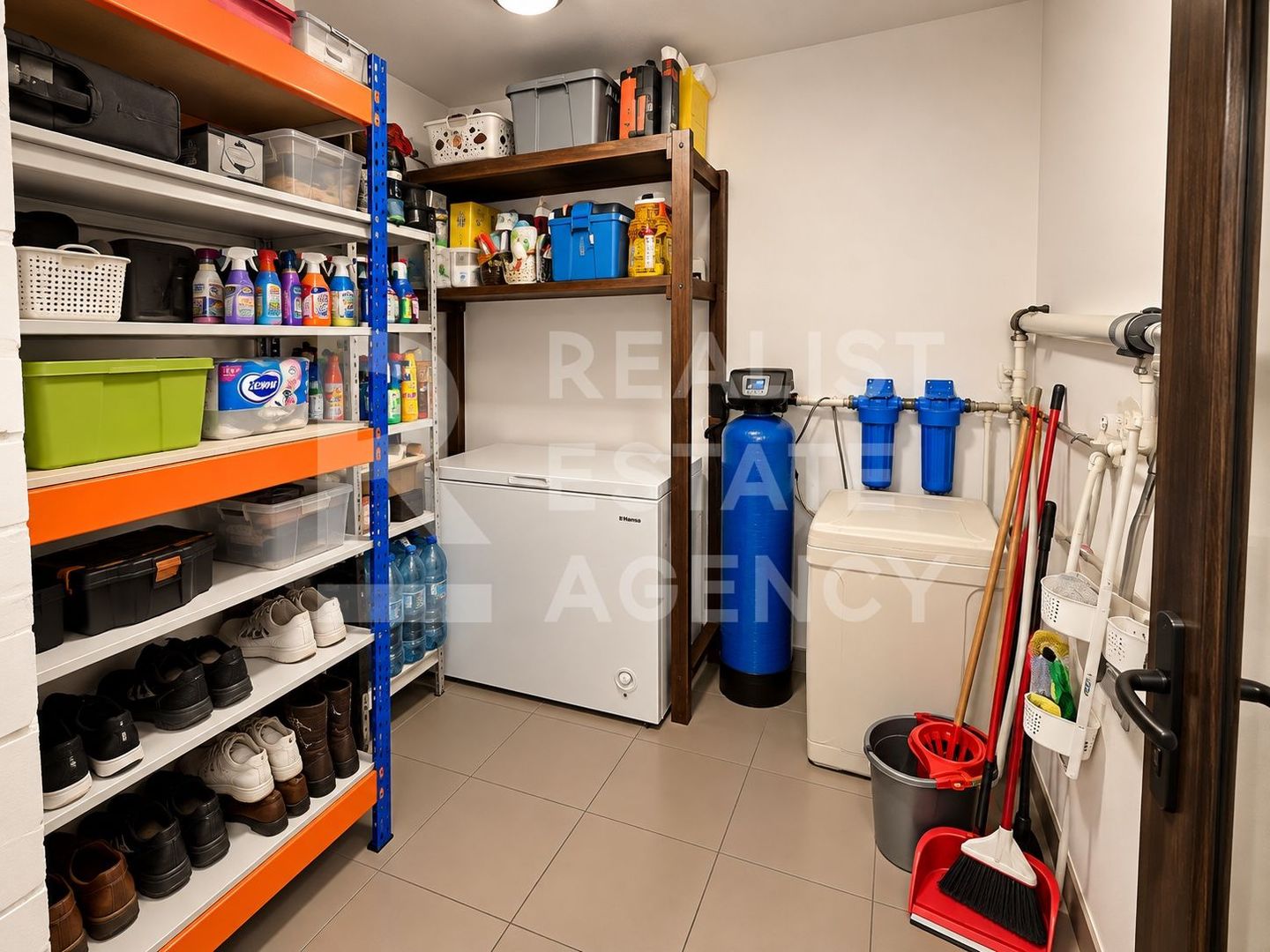 VÂNZARE VILĂ P+1 – VOLUNTARI / 235 MP TEREN / 4 DORMITOARE / 3 BĂI - Poză 25
