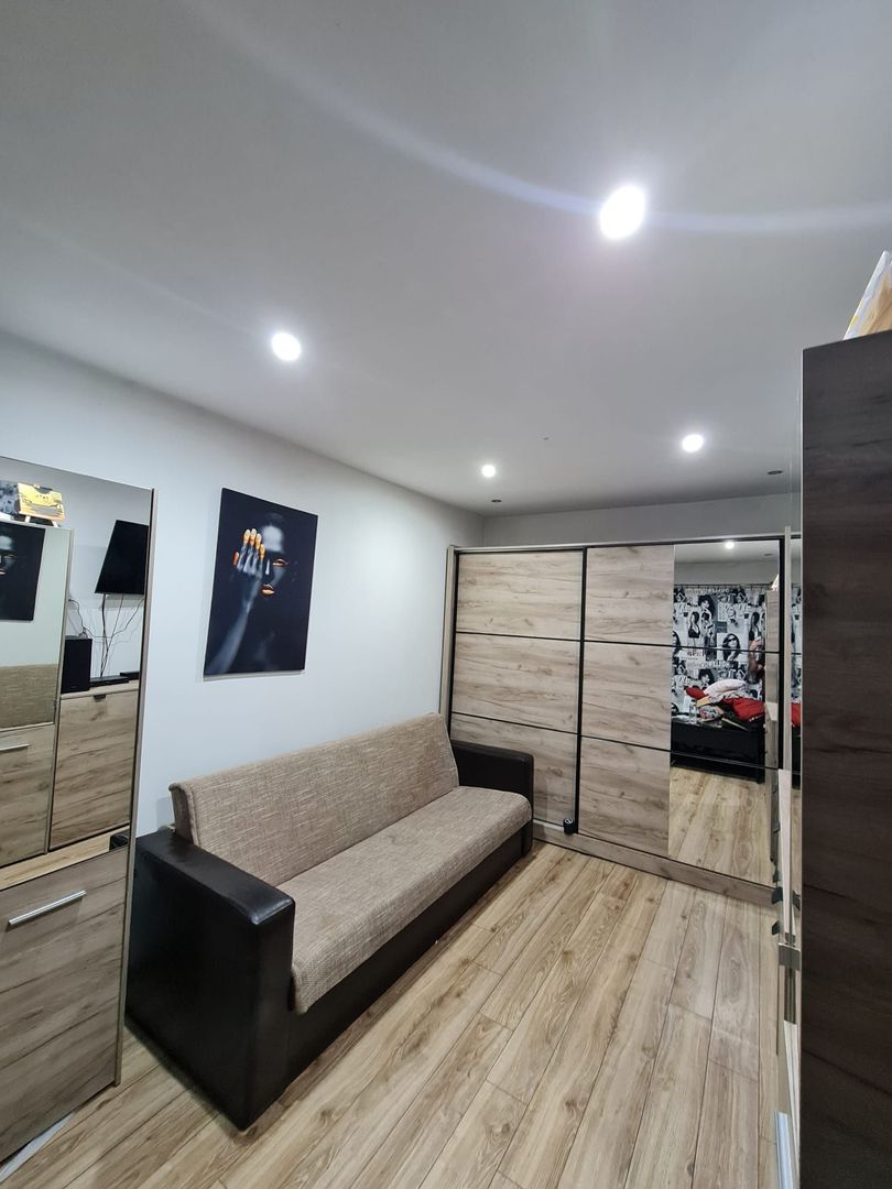 Buziasului | 1 Camera | Centrala proprie | Mobilat si Utilat - Poză 1