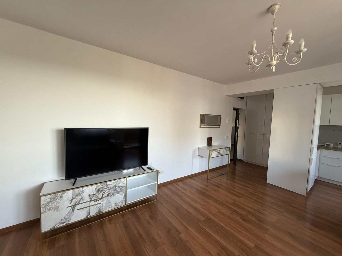 Apartment 2 camere vedere Lac Pipera zona Pipera Plaza Rond OMV - Poză 6