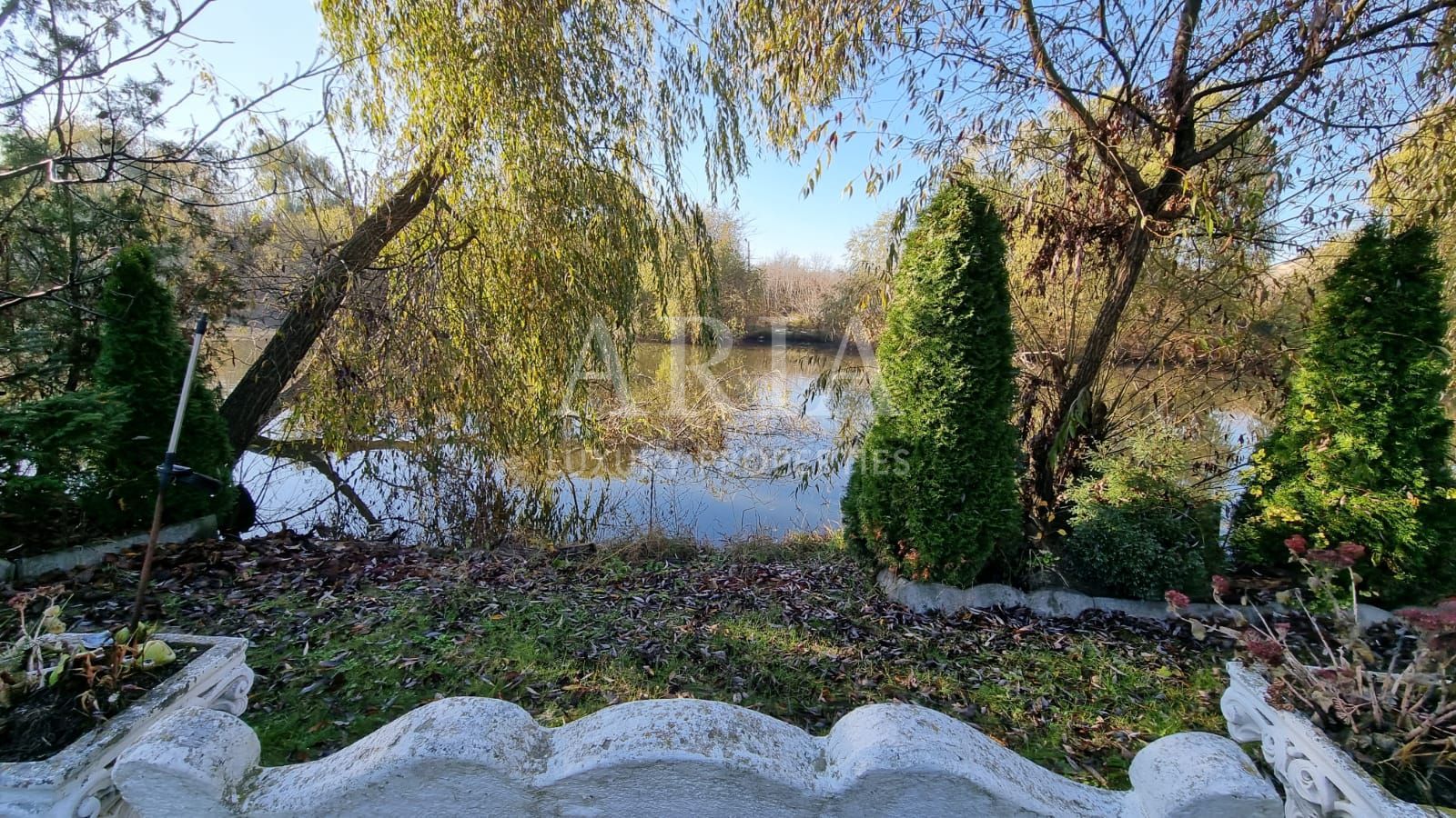 MANSOIN LAKE FRONT - 2600MP - PIPERA - Poză 5