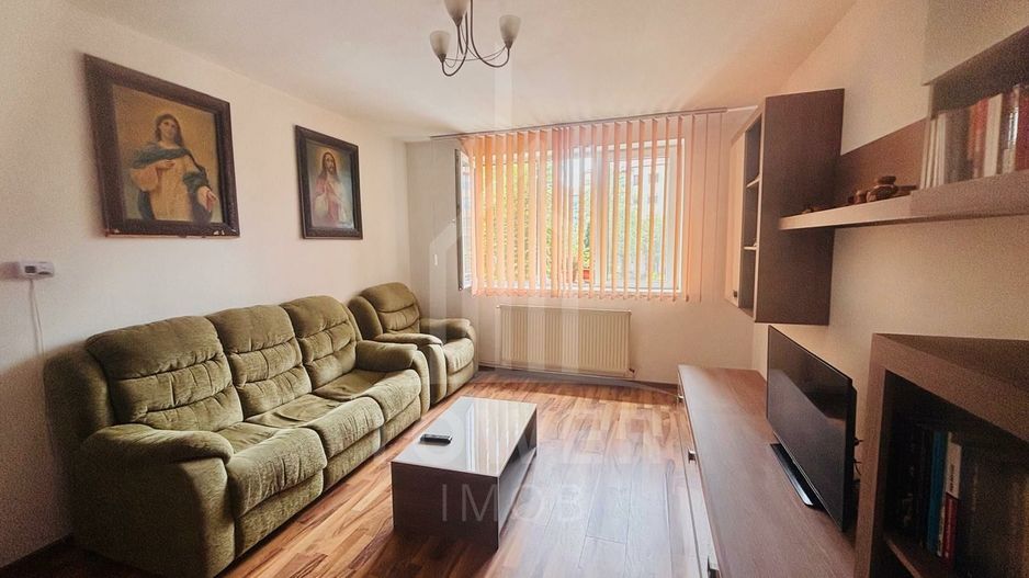 Apartament de 2 camere - etaj 1 - Zona Milea - Poză 4