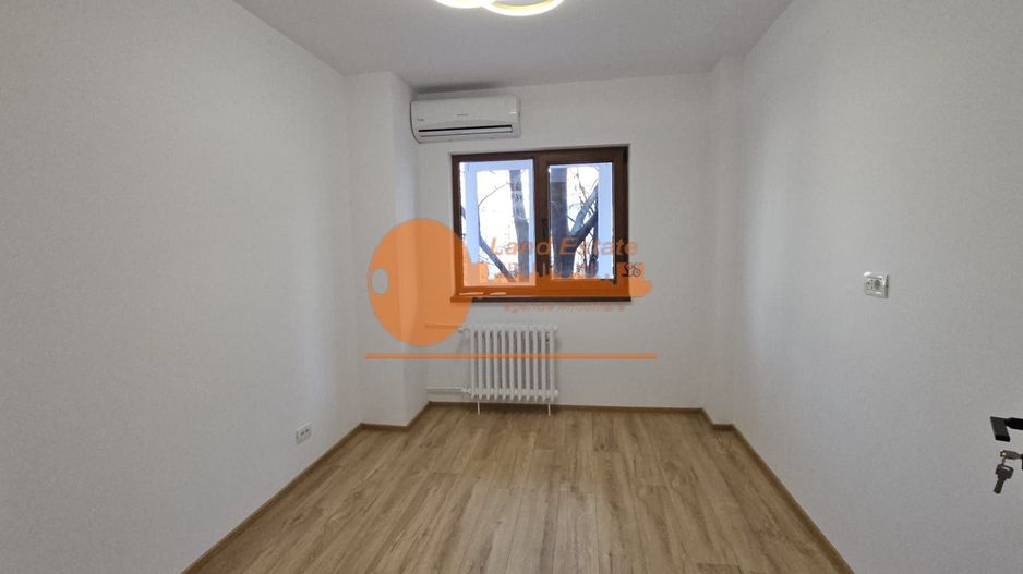 Apartament 3 camere renovat premium | Tei - Poză 5