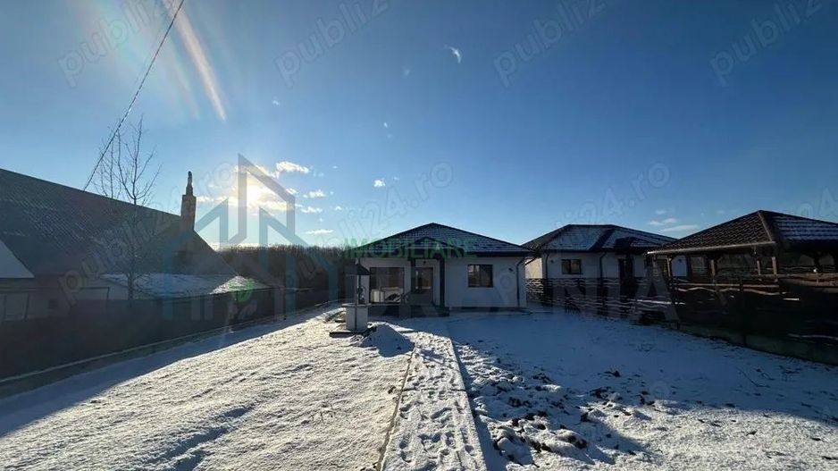 Casă de Vanzare Poiana cu Cetate 2026 - Poză 1