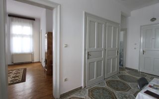 Casă - 5 camere de închiriat în zona Bogdanestilor - Poză 12