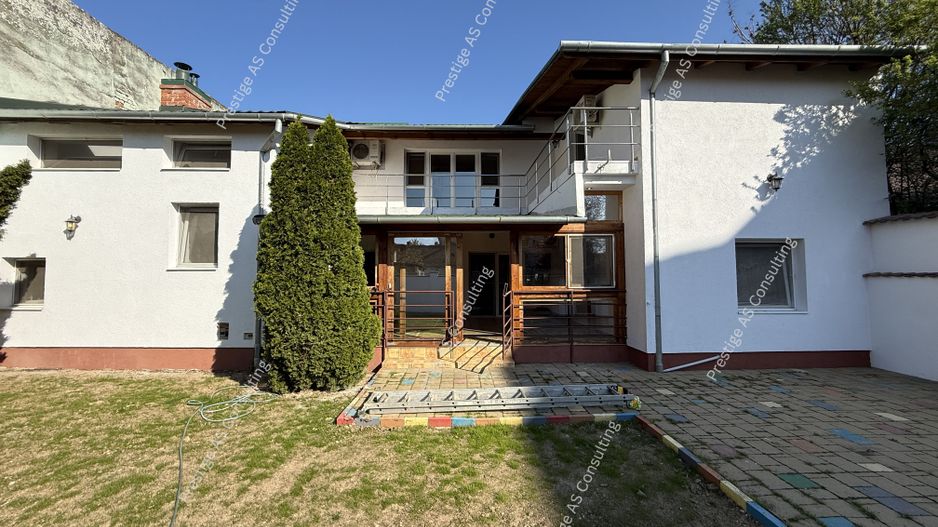 Proprietate versatila | 271 mp utili | renovata complet – Elisabetin, Porumbescu - Poză 29