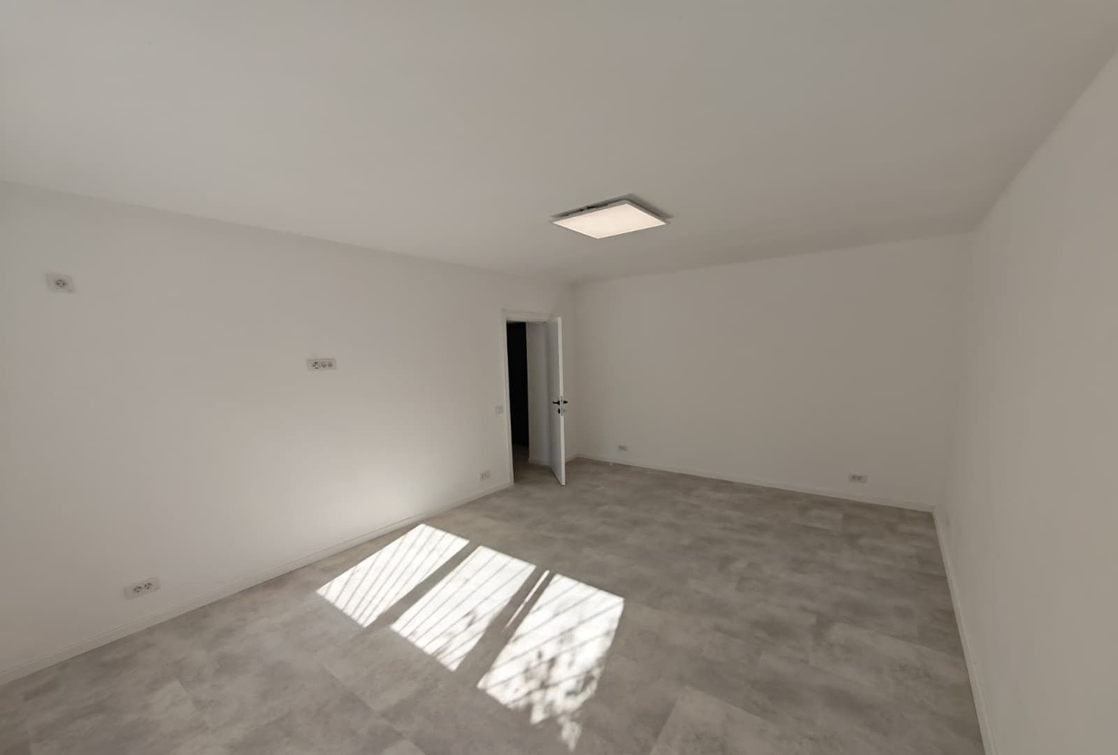 Vanzare Garsonieră renovată integral, 37 mp – 13 Septembrie - Poză 3