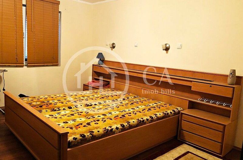 Casa de vanzare cu 6 camere in Osorhei, Bihor - Poză 18