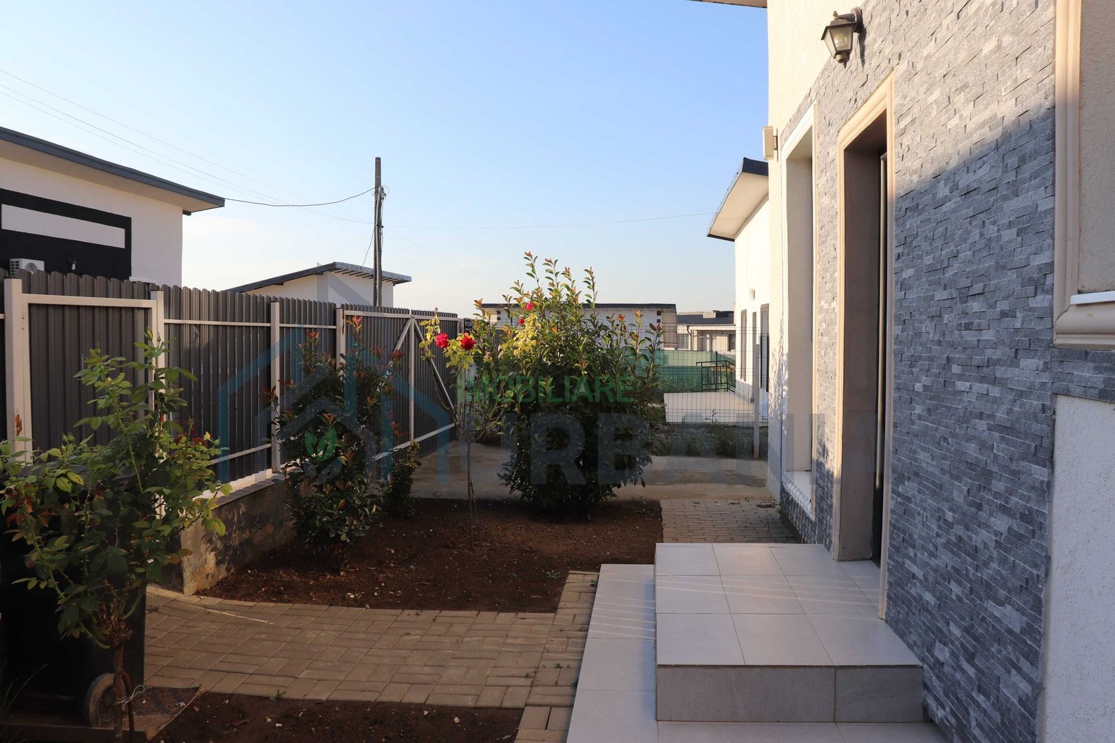 Casă individuală 3 camere, Bârnova–Vișan | 85 mp | teren 400 mp - Poză 2