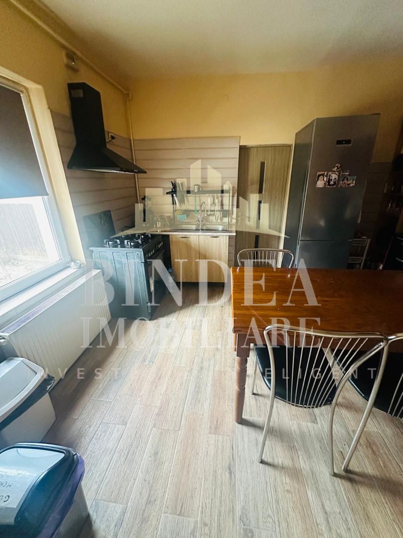 Casa pe principala in Giarmata  737mp teren - Poză 7