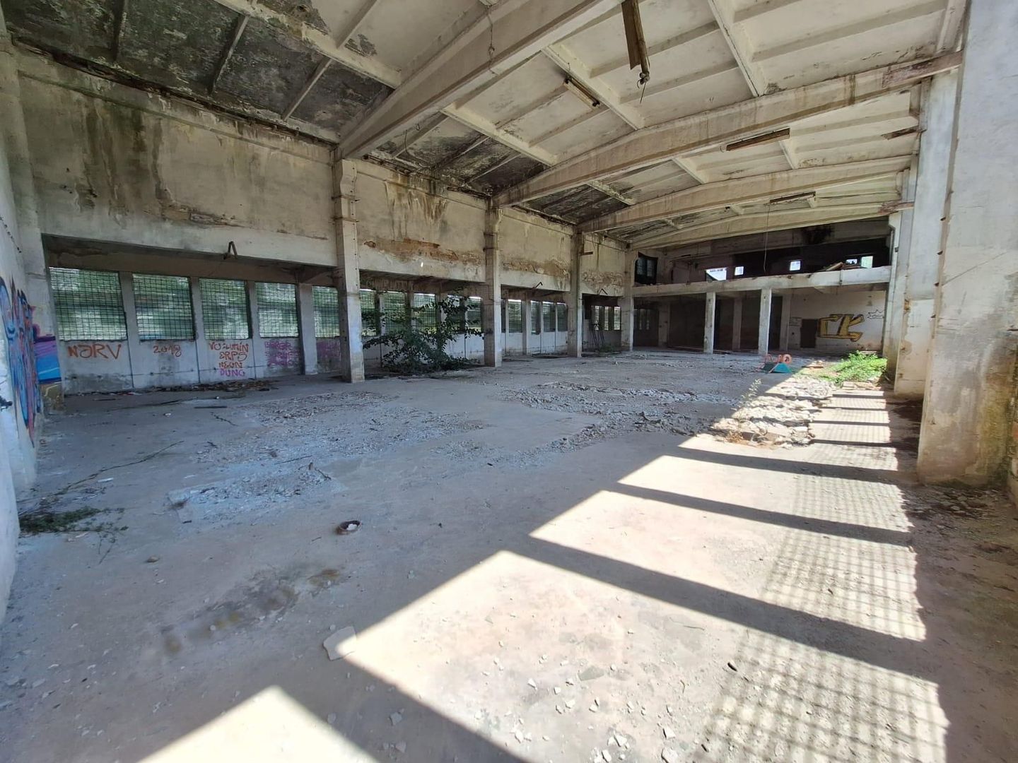 De vânzare – Spațiu versatil, ideal investiție, zonă centrală - Poză 11