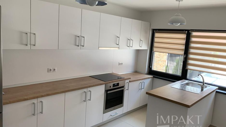 Casa tip duplex cu 4 camere la cheie in cartierul Europa - Poză 4