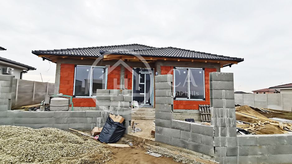 Casa de vanzare cu 4 camere in Oncea, Oradea - Poză 1