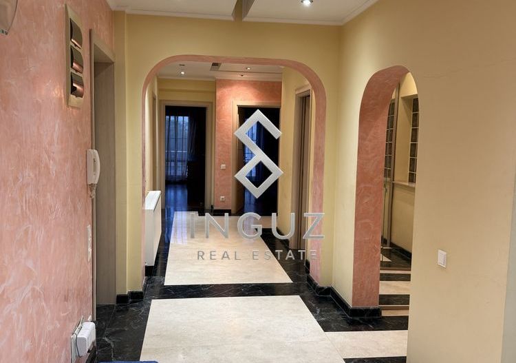 Apartament 3 camere in Vila . 125 mp - Poză 3