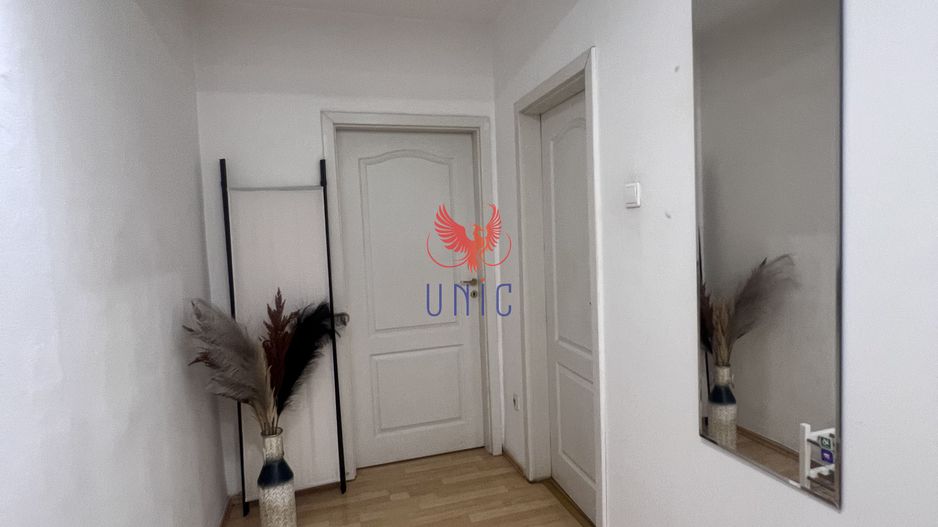 Decomandat, stradal, Calea Bucuresti etaj 1 - Poză 93