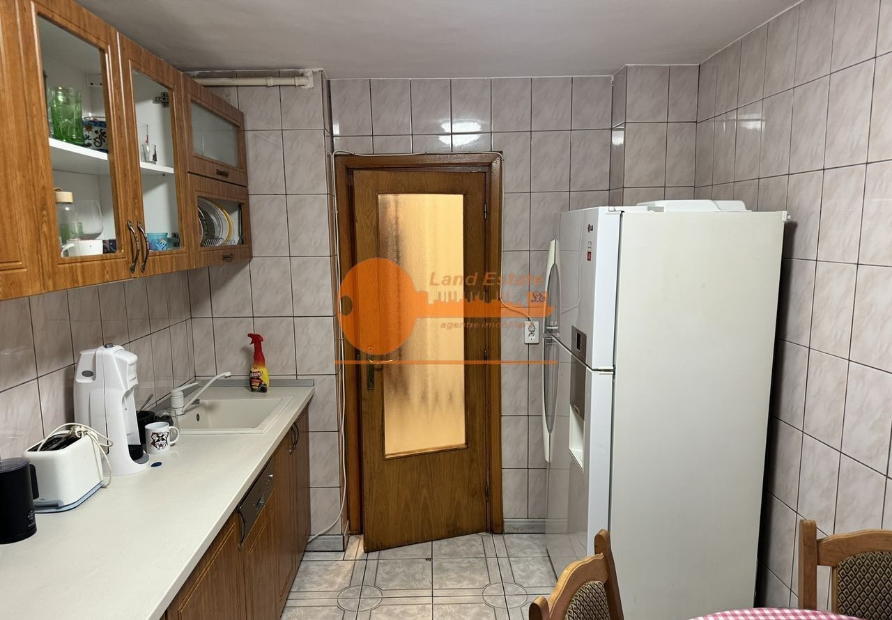 4 camere la 600m de Facultatea de Constructii - Teiul Doamnei - Poză 9