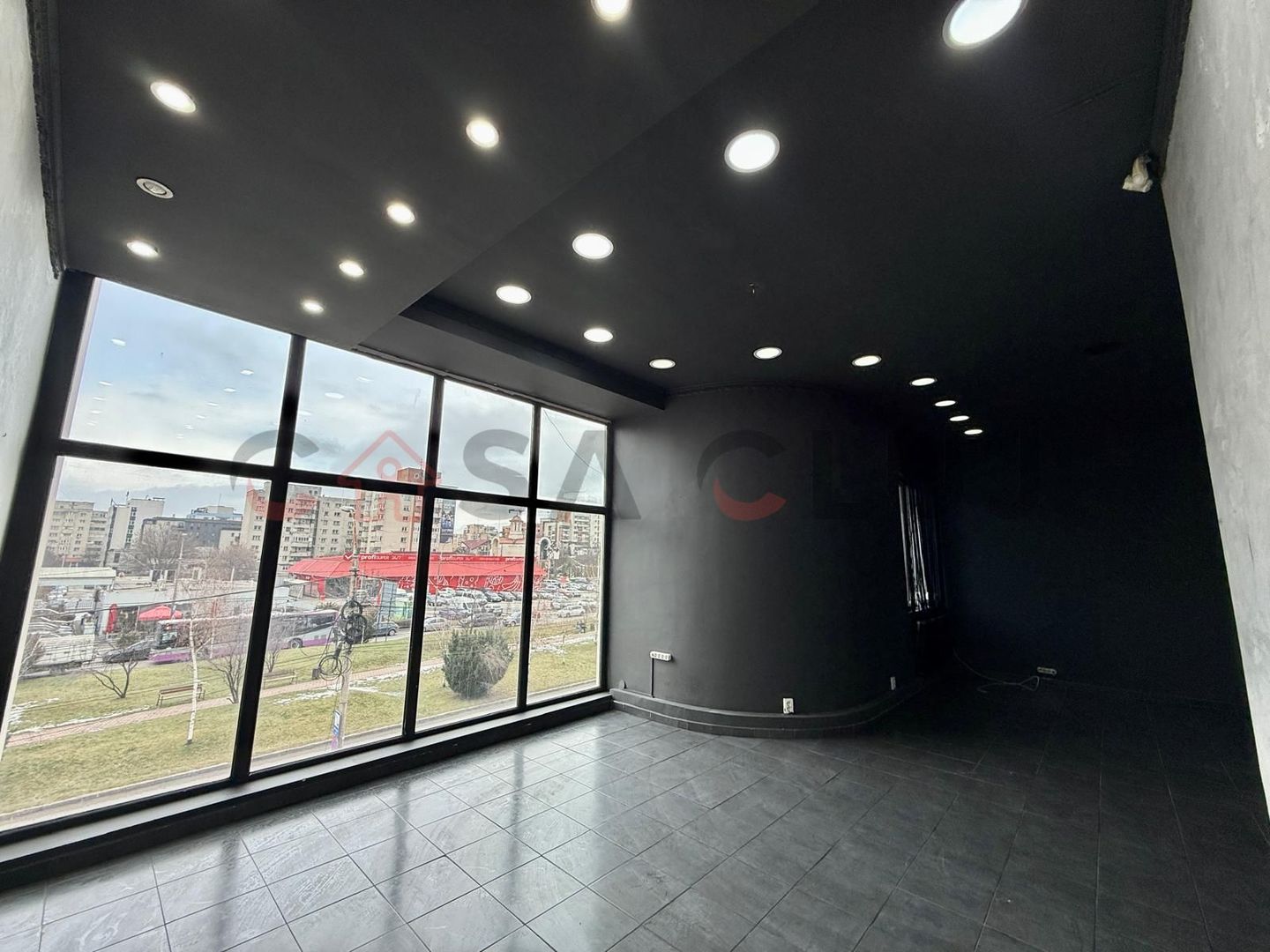 Spațiu comercial, OMV Mărăști! - Poză 1