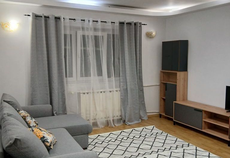 Inchiriere apartament3 camere 80 m patratit pe 13 Septembrie - Poză 2