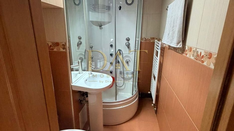 Apartament 3 camere | 53 mp | zona linistita | mobilat | zona BIG - Poză 10