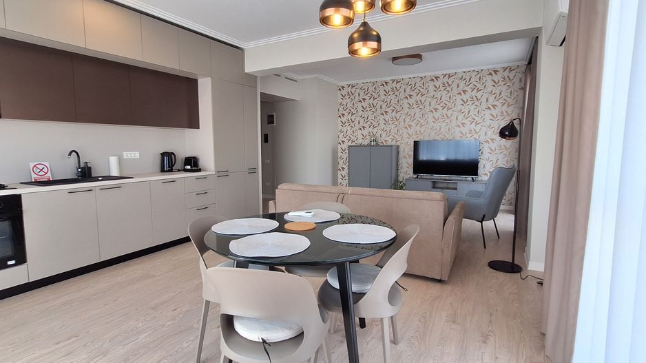 Apartament mobilat si utilat cu 2 locuri de parcare - Poză 3