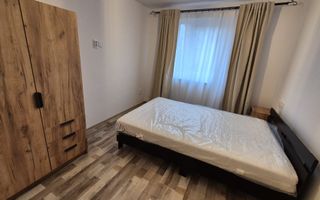 Apartament 3 camere de închiriat în Podul de Piatră, prima inchiriere - Poză 5